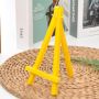 2021 Factory supplier customized natural home plastic table top easels wholesale
