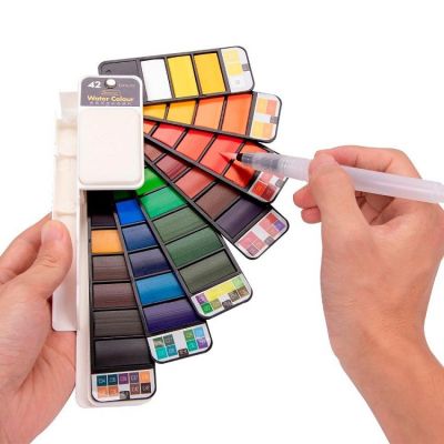 Superior 18/25/33/42colors New Products Fan Shape Pocket Solid Cocktail Watercolor Painting Set with Art Brush and Sponge