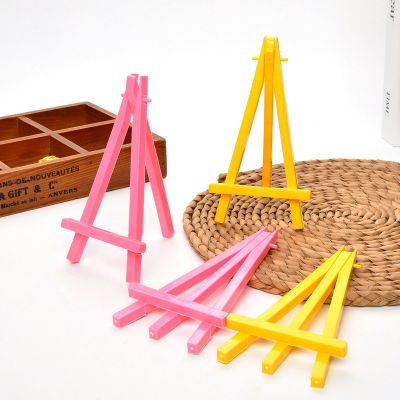 Factory direct sale mini plastic desktop art display easel